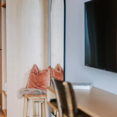 Отель Marvia Шварценберг-им-Брегенцервальд