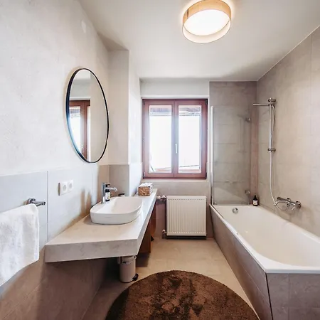 Hotel Marvia 3*